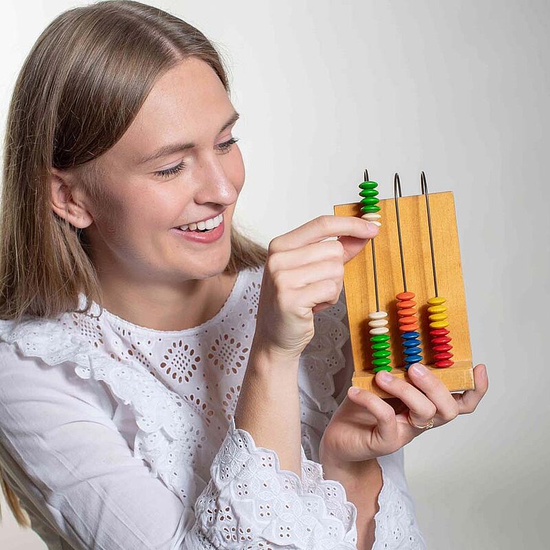 Rechner für Versicherungen, Geldanlagen und Finanzierungen | OPTINVEST Beamte Rechner für Versicherungen, Geldanlagen und Finanzierungen | OPTINVEST Beamte