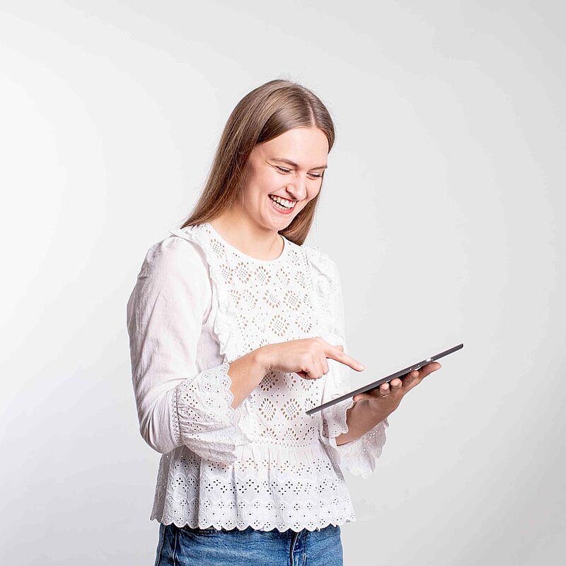 Die Kosten einer fondsgebundenen Rentenversicherungen setzen sich auf verschiedenen Kostenarten zusammen - genaues Hinschauen lohnt sich.