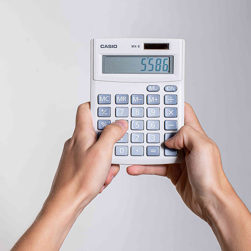 Kostencheck für deine Kfz-Versicherung | OPTINVEST Beamte